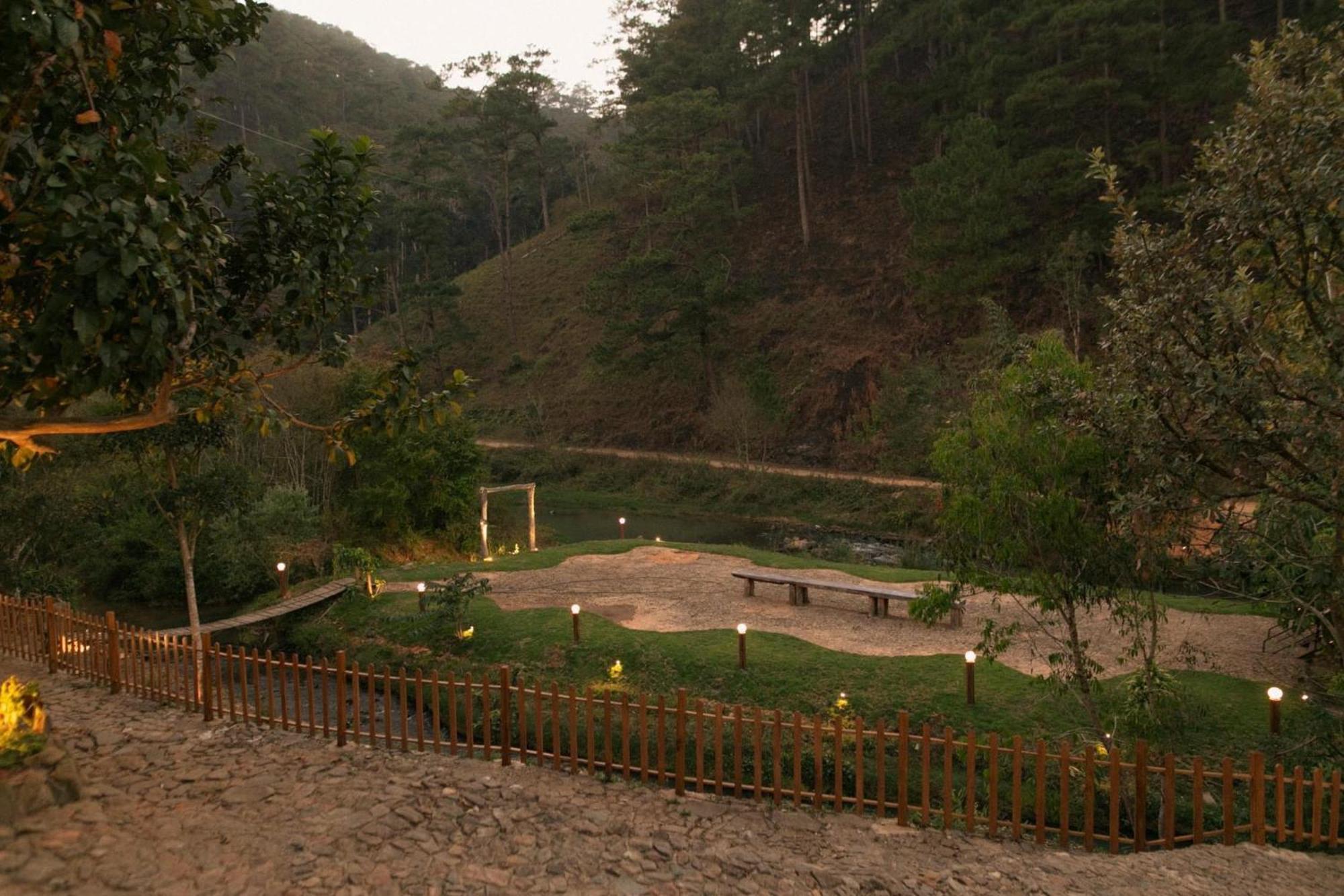 Lang Tinh Mo - Home Resort Da Lat Ap An Kroet エクステリア 写真