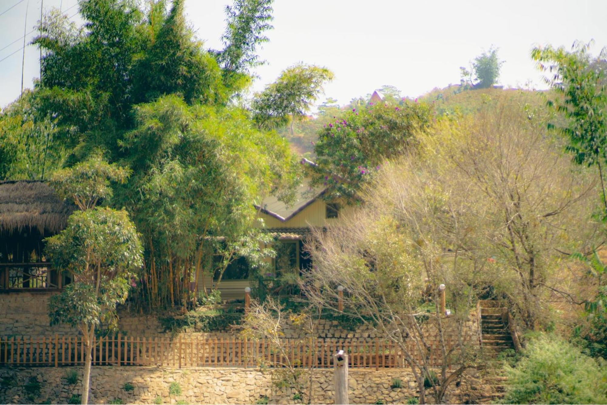 Lang Tinh Mo - Home Resort Da Lat Ap An Kroet エクステリア 写真